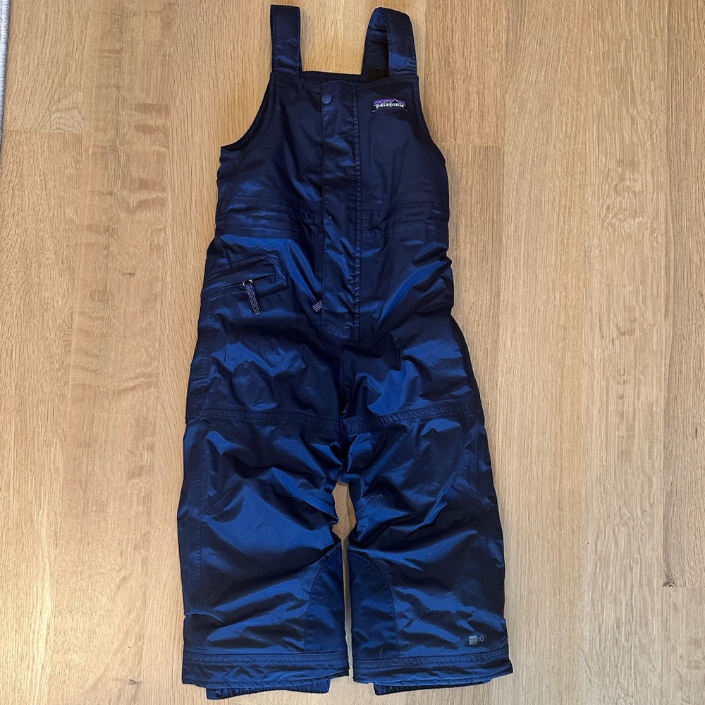 Patagonia baby snow pile bibs